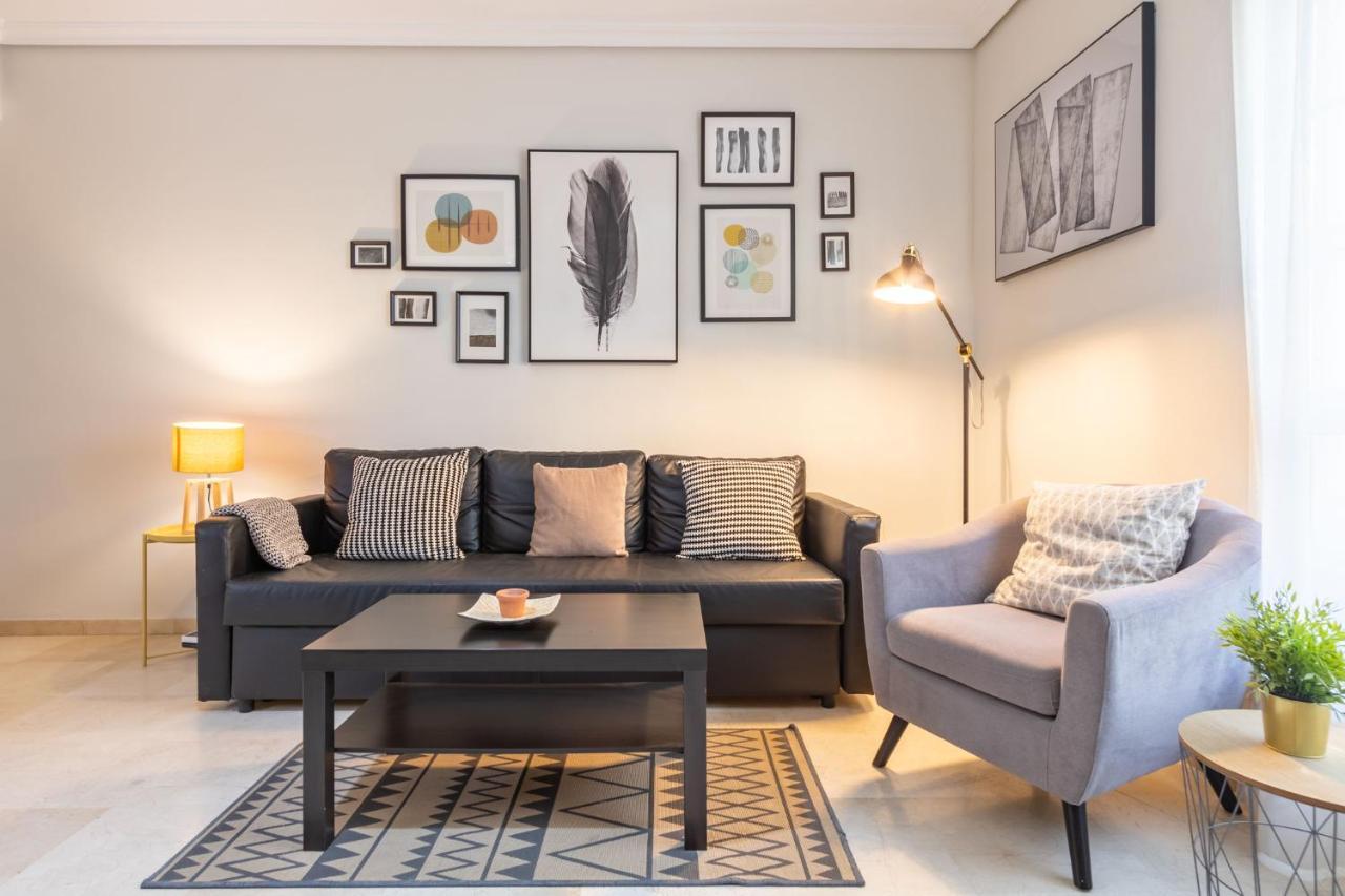 San Jacinto Triana Deluxe By Valcambre Apartment Seville Ngoại thất bức ảnh