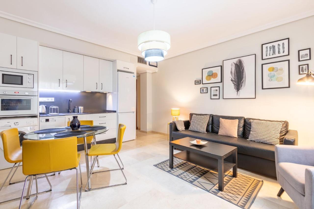 San Jacinto Triana Deluxe By Valcambre Apartment Seville Ngoại thất bức ảnh