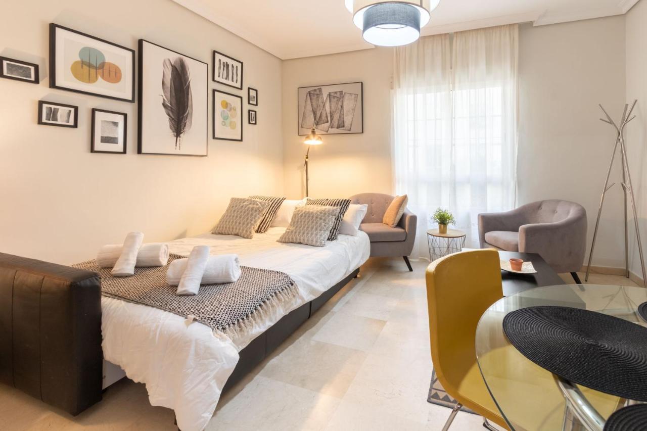 San Jacinto Triana Deluxe By Valcambre Apartment Seville Ngoại thất bức ảnh