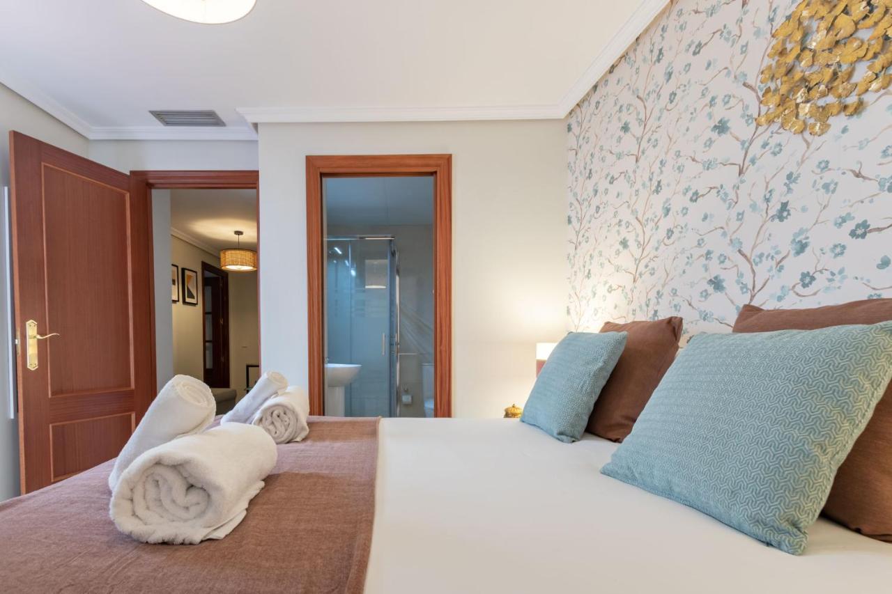 San Jacinto Triana Deluxe By Valcambre Apartment Seville Ngoại thất bức ảnh